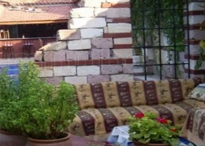 Ξενοδοχείο Kaleici Pera Palace 3*